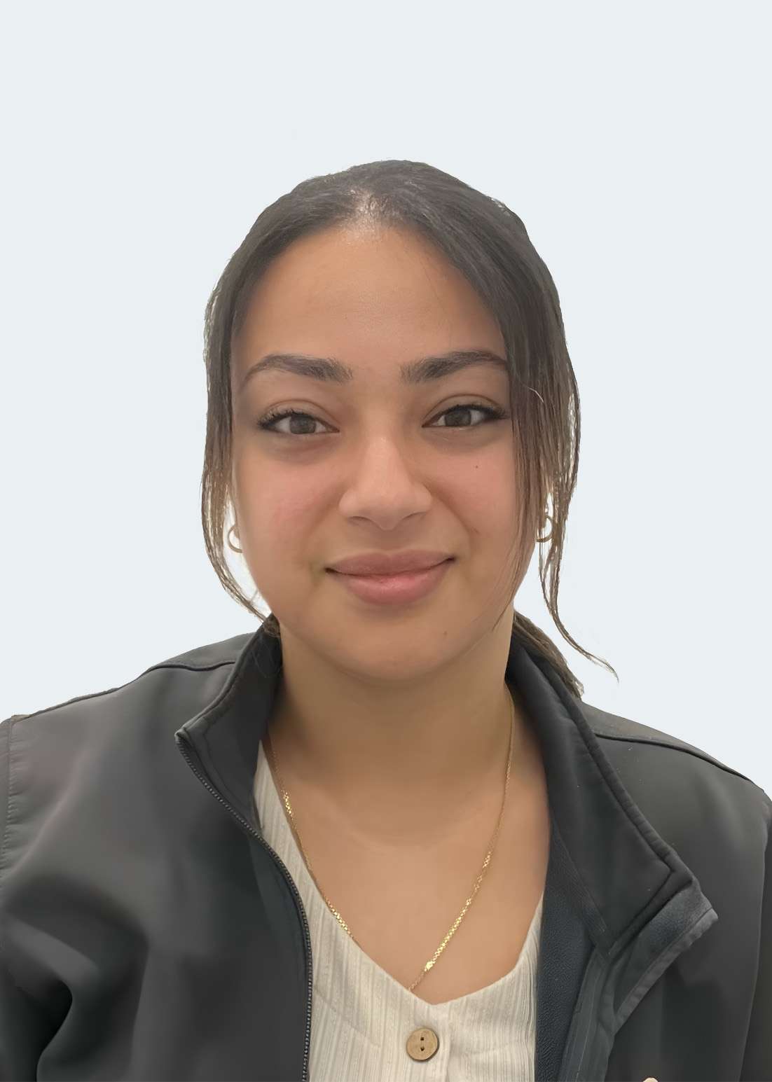 Laura Nakhla
